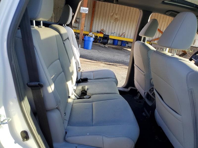 2023 HONDA PASSPORT EXL 10