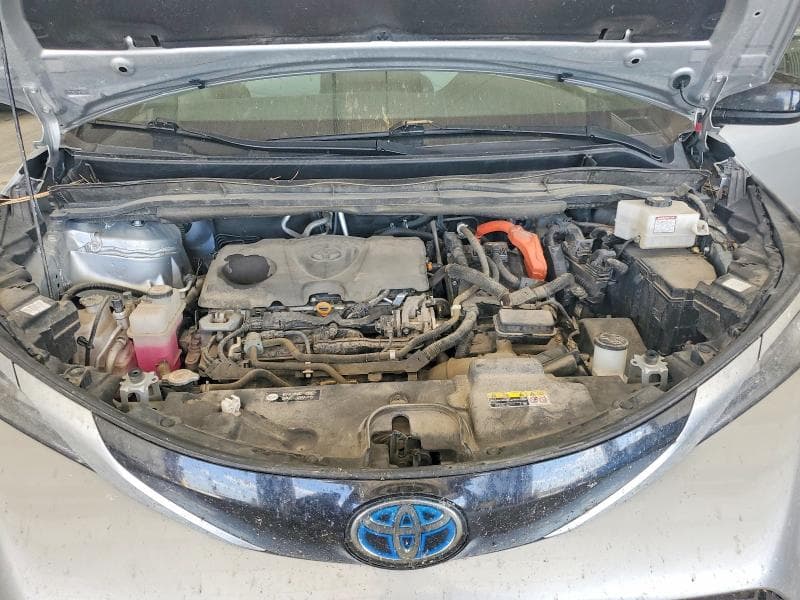 2021 TOYOTA SIENNA XSE 12