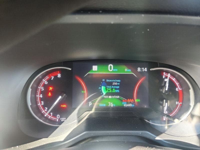 2023 TOYOTA RAV4 XLE 9
