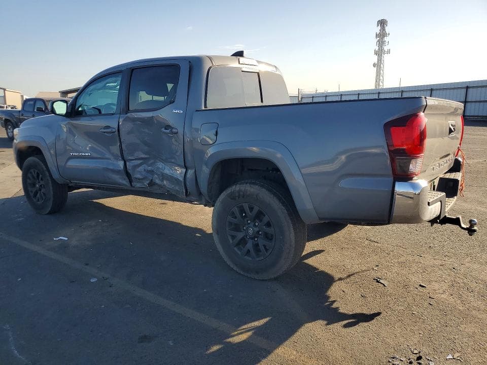 2021 TOYOTA TACOMA SR5 V6 2