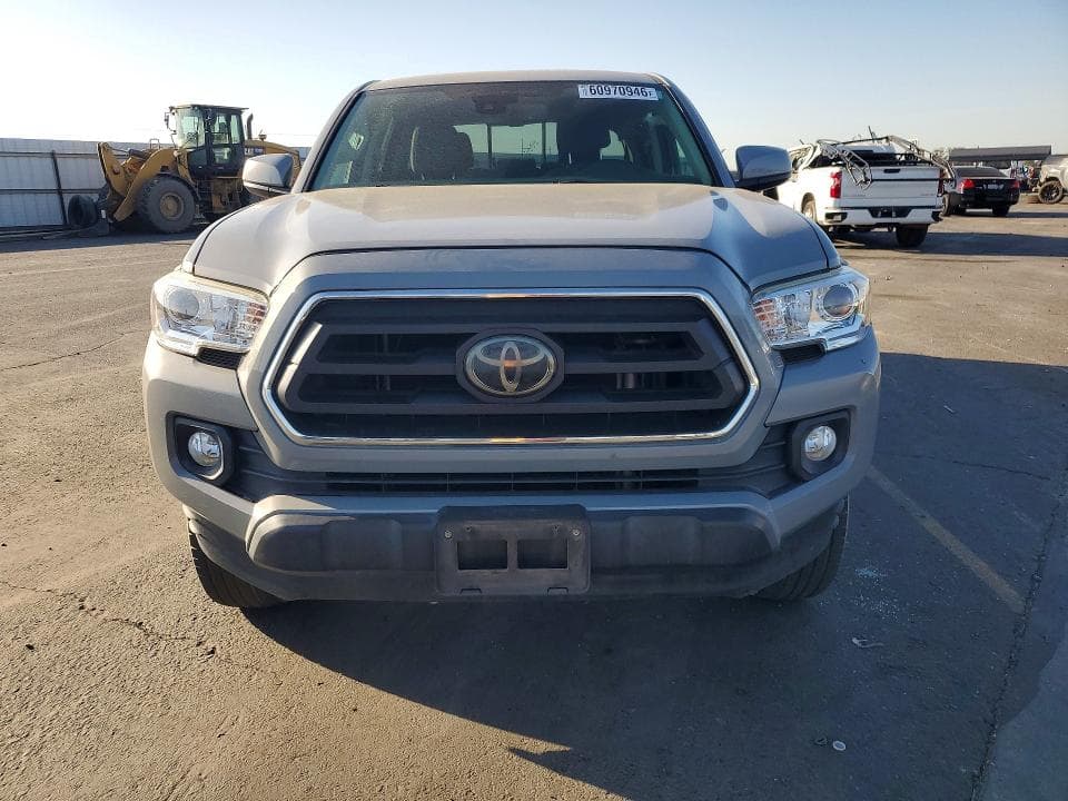 2021 TOYOTA TACOMA SR5 V6 5
