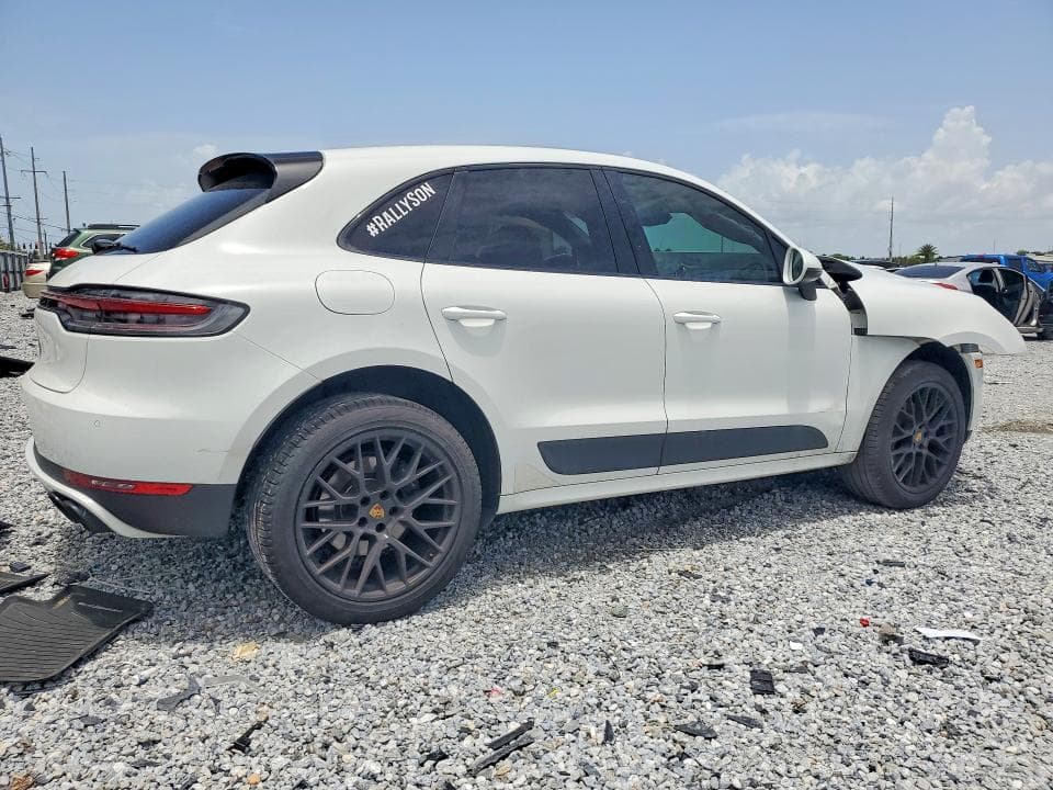 2020 PORSCHE MACAN 3