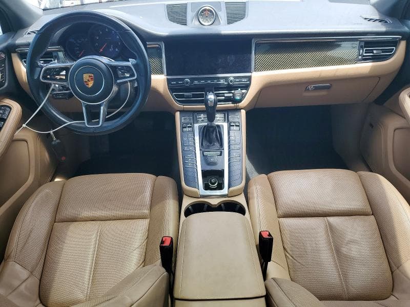 2020 PORSCHE MACAN 8