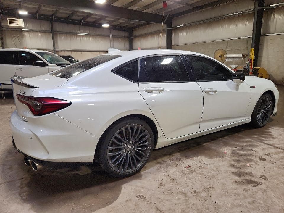 2021 ACURA TLX TYPE S 3
