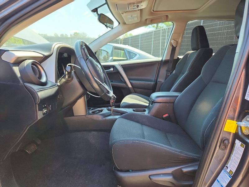 2016 TOYOTA RAV4 XLE 7