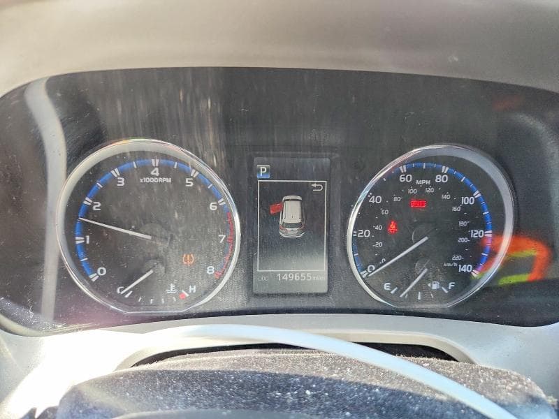 2016 TOYOTA RAV4 XLE 9