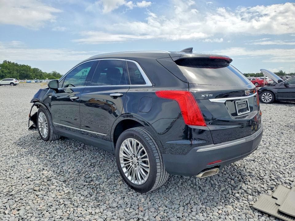 2018 CADILLAC XT5 LUXURY 2