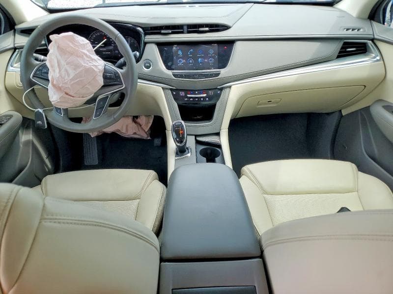 2018 CADILLAC XT5 LUXURY 8