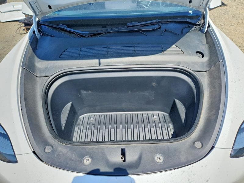 2022 TESLA MODEL Y 11
