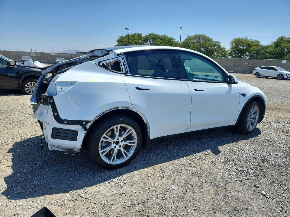 2022 TESLA MODEL Y 3