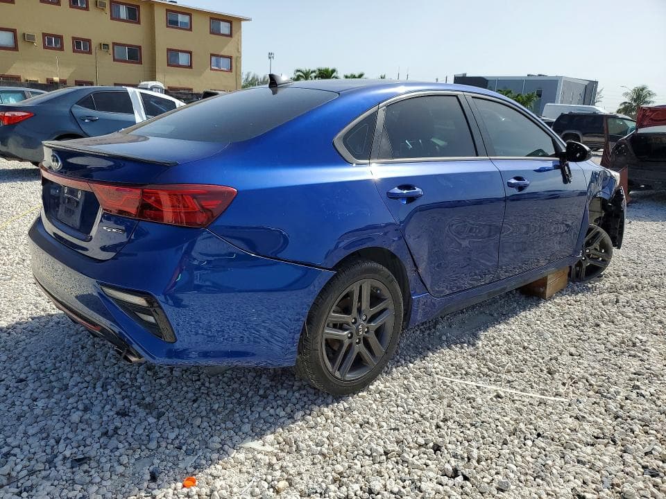2021 KIA FORTE GT LINE 3