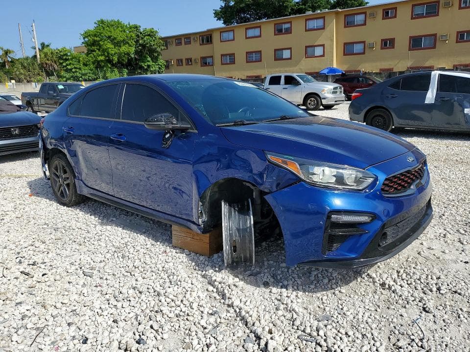 2021 KIA FORTE GT LINE 4