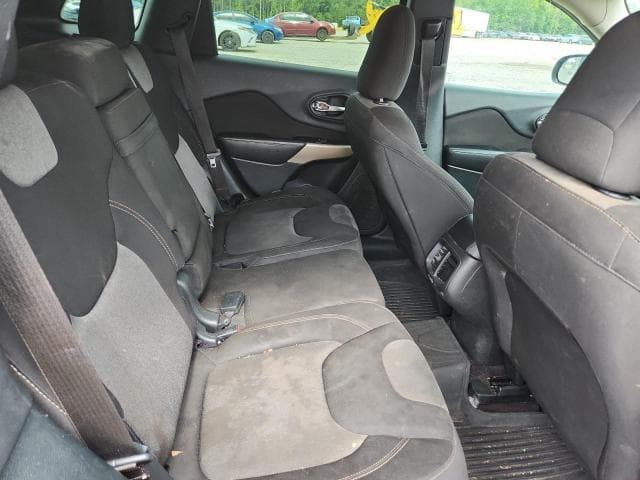 2018 JEEP CHEROKEE LATITUDE 11