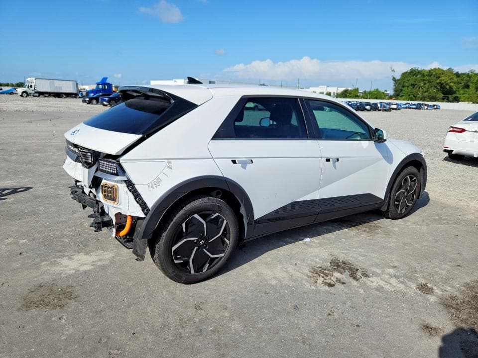 2024 HYUNDAI IONIQ 5 SEL 3
