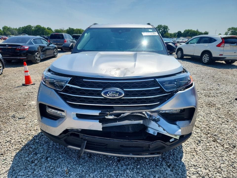2024 FORD EXPLORER XLT 5