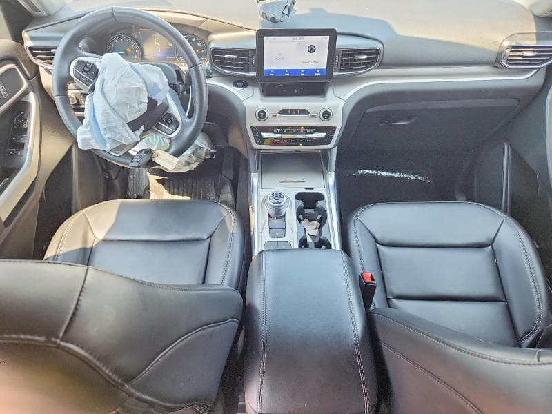 2024 FORD EXPLORER XLT 8