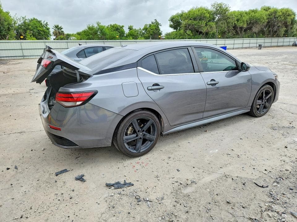 2024 NISSAN SENTRA SR 3