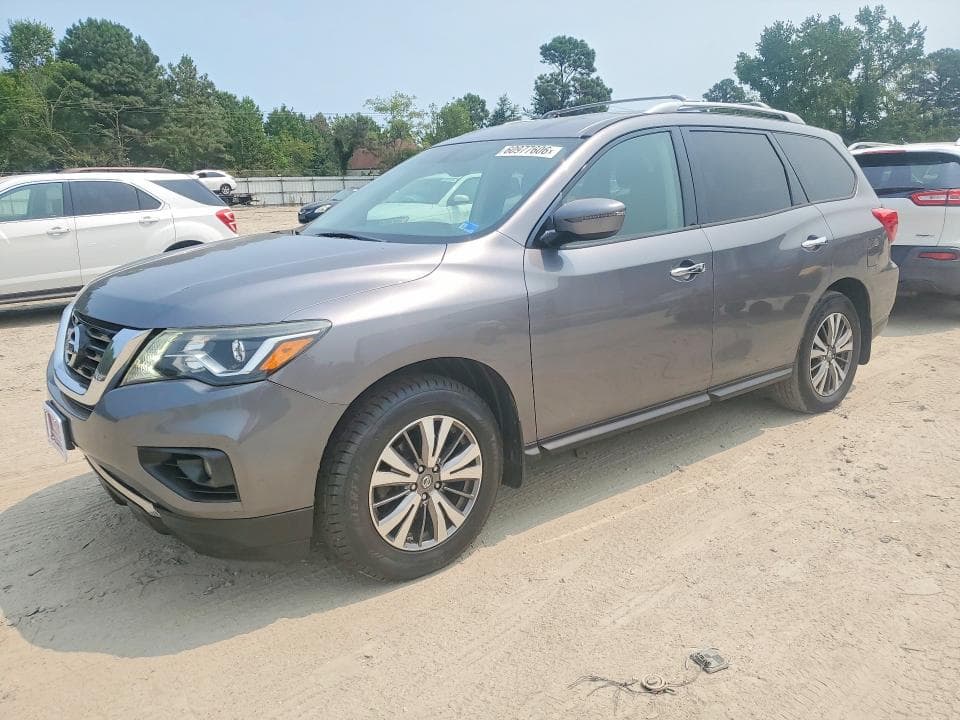 2017 NISSAN PATHFINDER SV