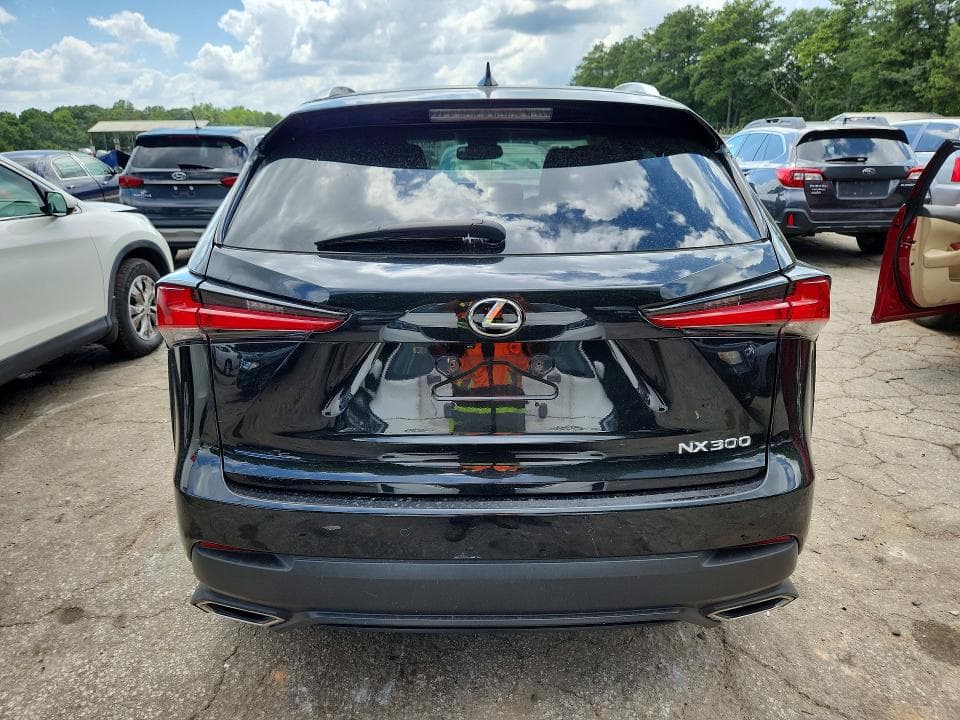 2018 LEXUS NX 300 BASE 6