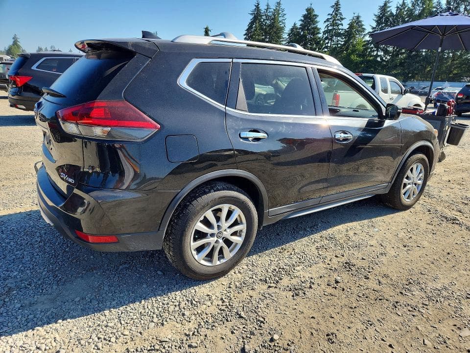 2018 NISSAN ROGUE SV 3