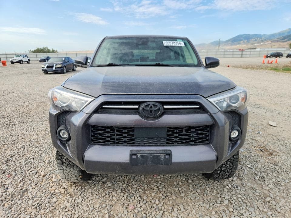 2022 TOYOTA 4RUNNER SR5 5