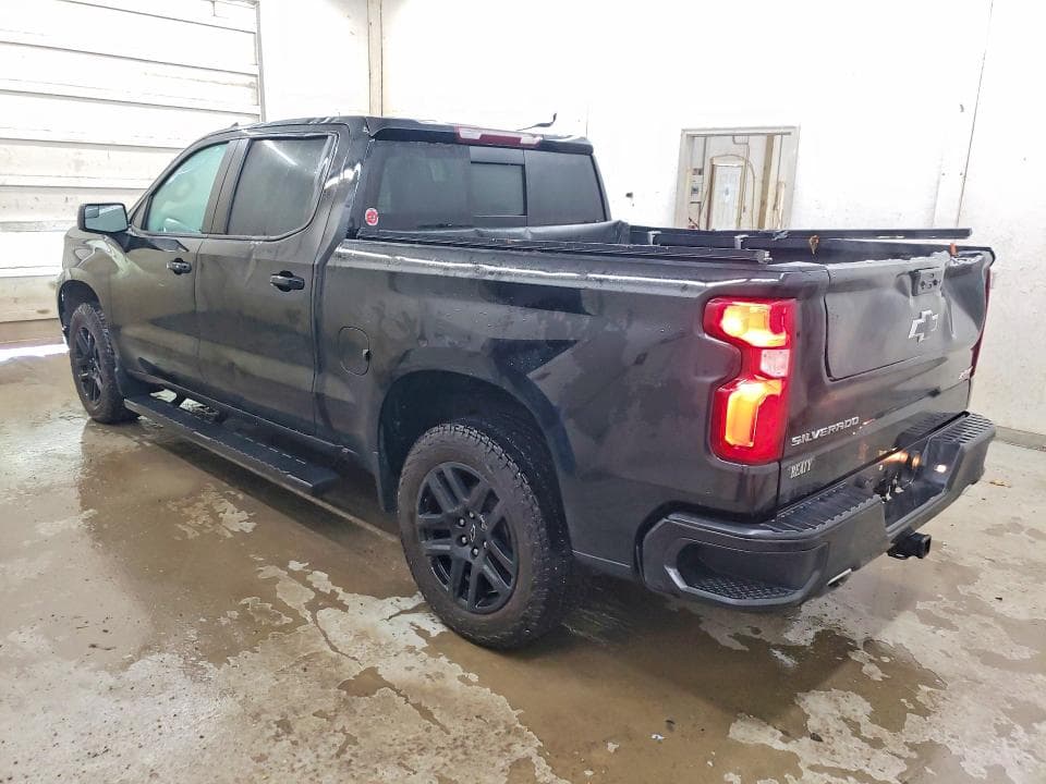 2022 CHEVROLET SILVERADO K1500 RST 2