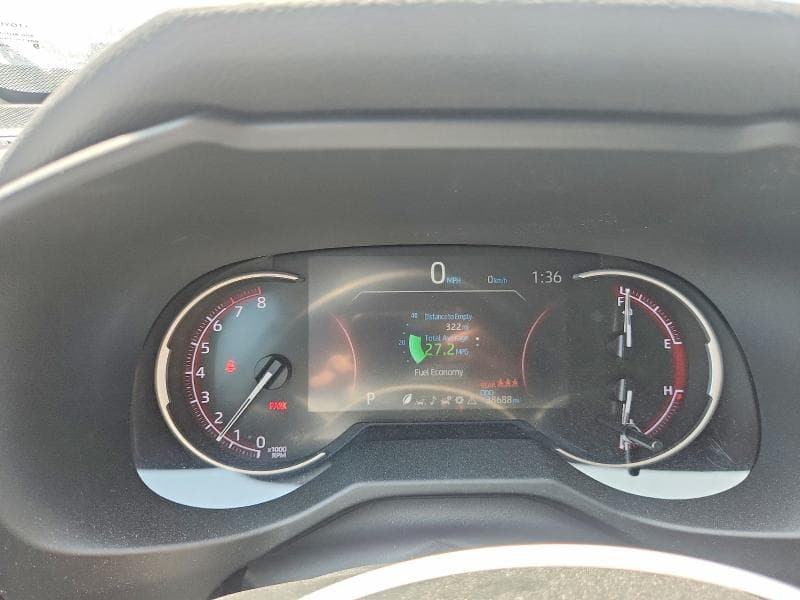 2023 TOYOTA RAV4 LE LE 9