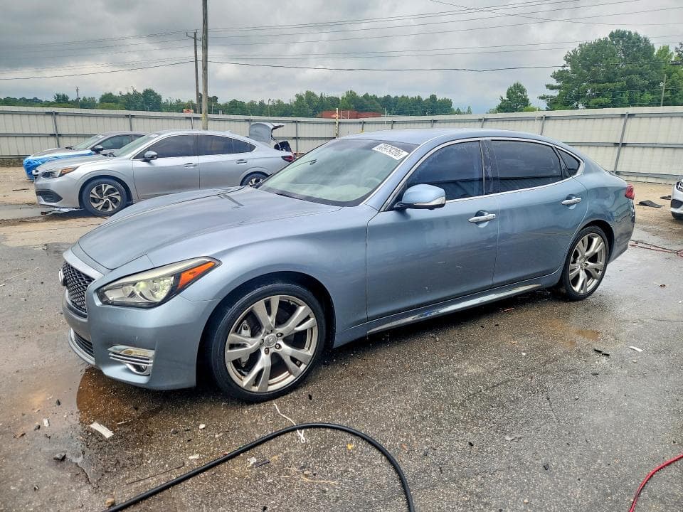2017 INFINITI Q70L 3.7 3.7 - 1