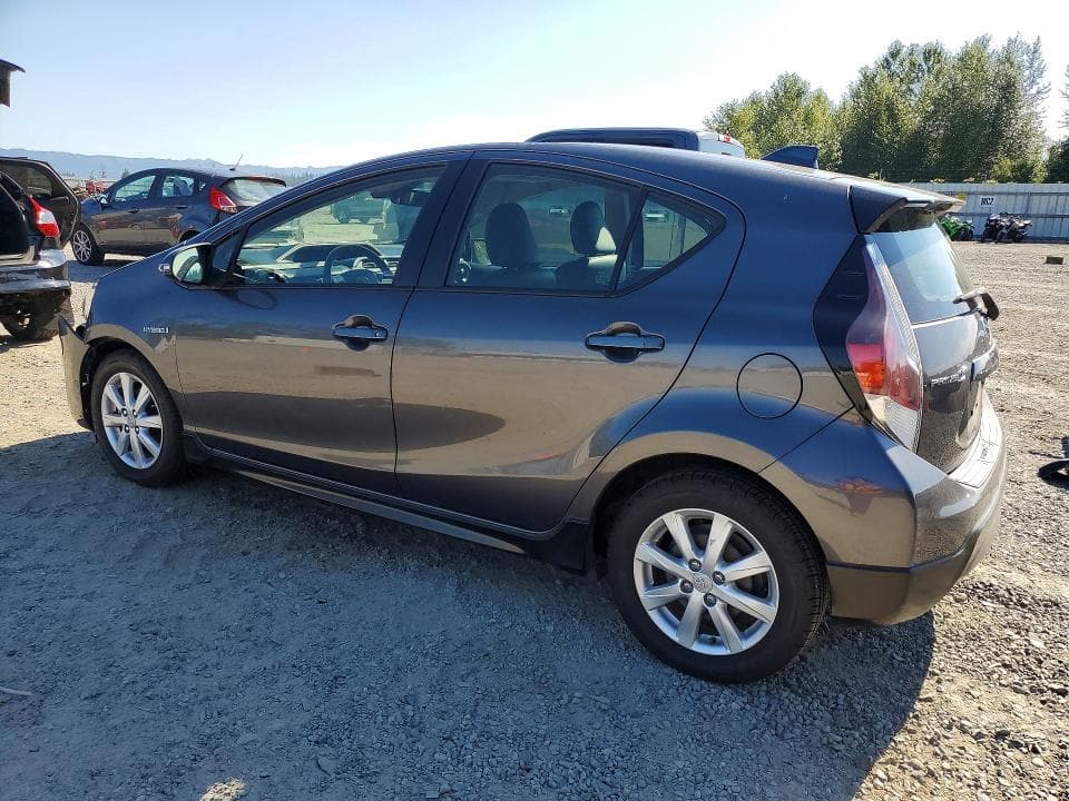 2017 TOYOTA PRIUS C FOUR 2