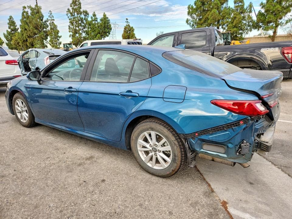 2025 TOYOTA CAMRY LE 2