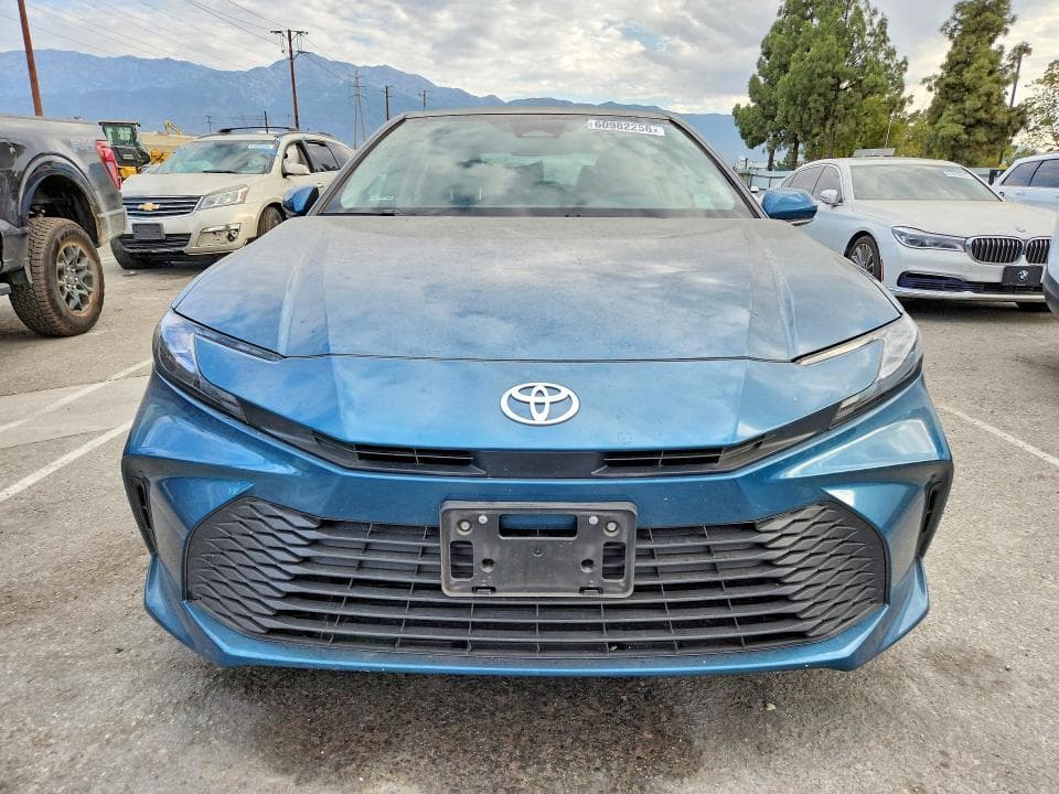 2025 TOYOTA CAMRY LE 5