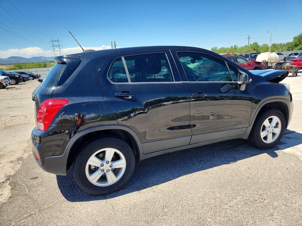 2020 CHEVROLET TRAX LS 3