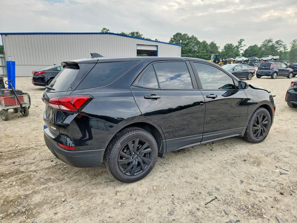 2023 CHEVROLET EQUINOX LS 3
