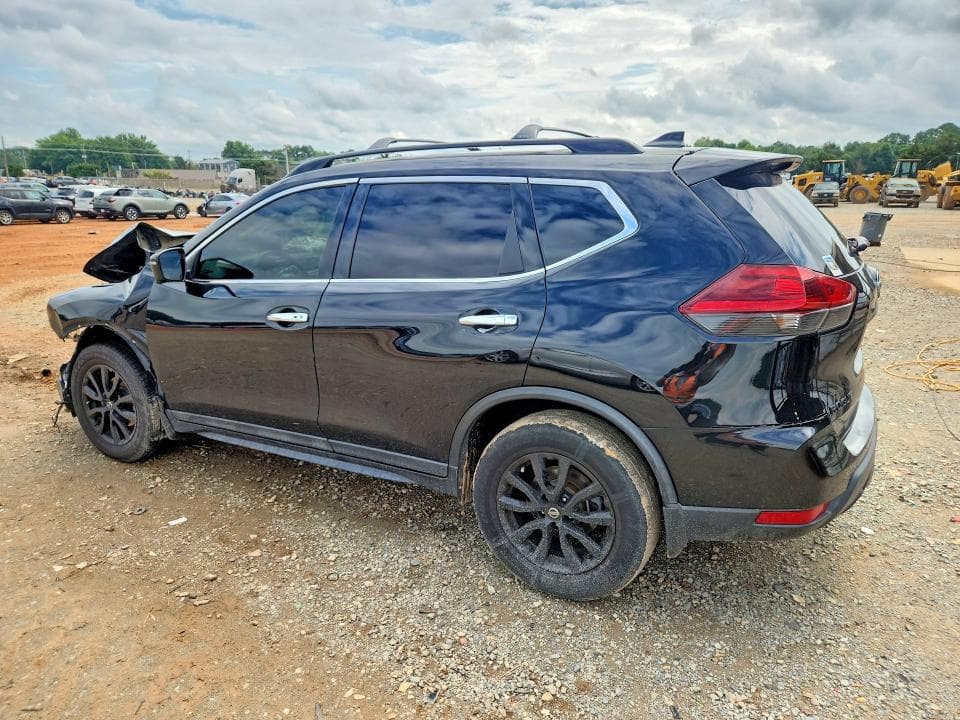2018 NISSAN ROGUE SV 2