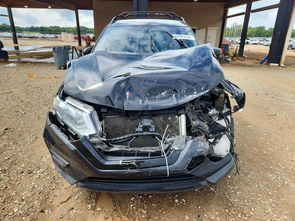 2018 NISSAN ROGUE SV 5