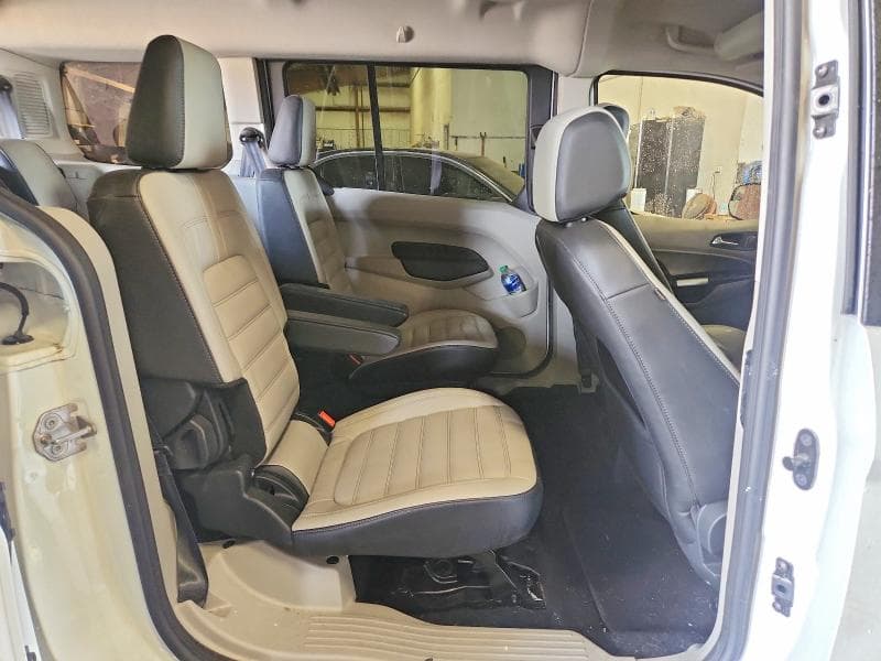 2022 FORD TRANSIT CONNECT TITANIUM 11