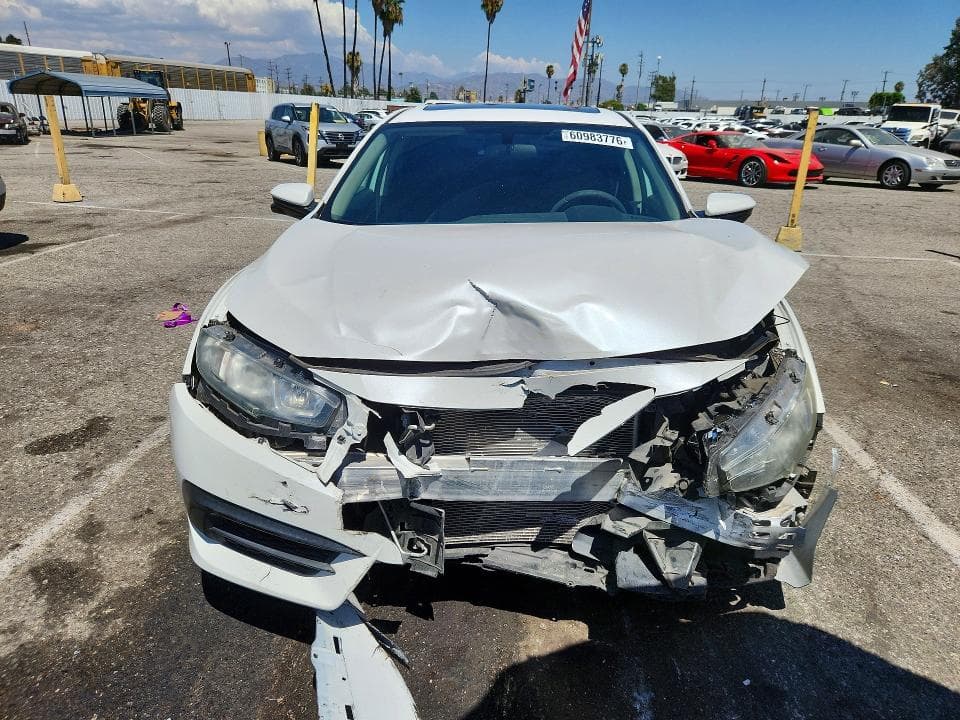 2018 HONDA CIVIC EX 5