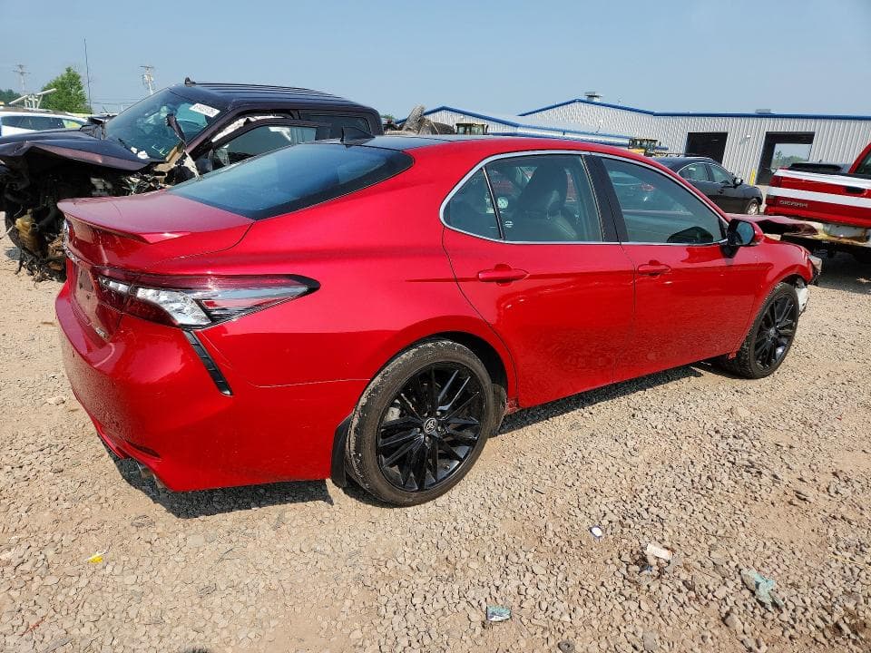 2023 TOYOTA CAMRY XSE 3