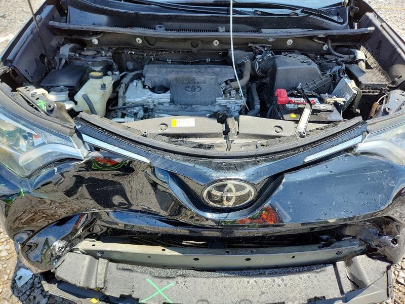 2018 TOYOTA RAV4 XLE XLE 12