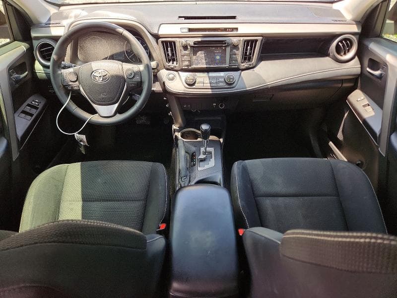 2018 TOYOTA RAV4 XLE XLE 8