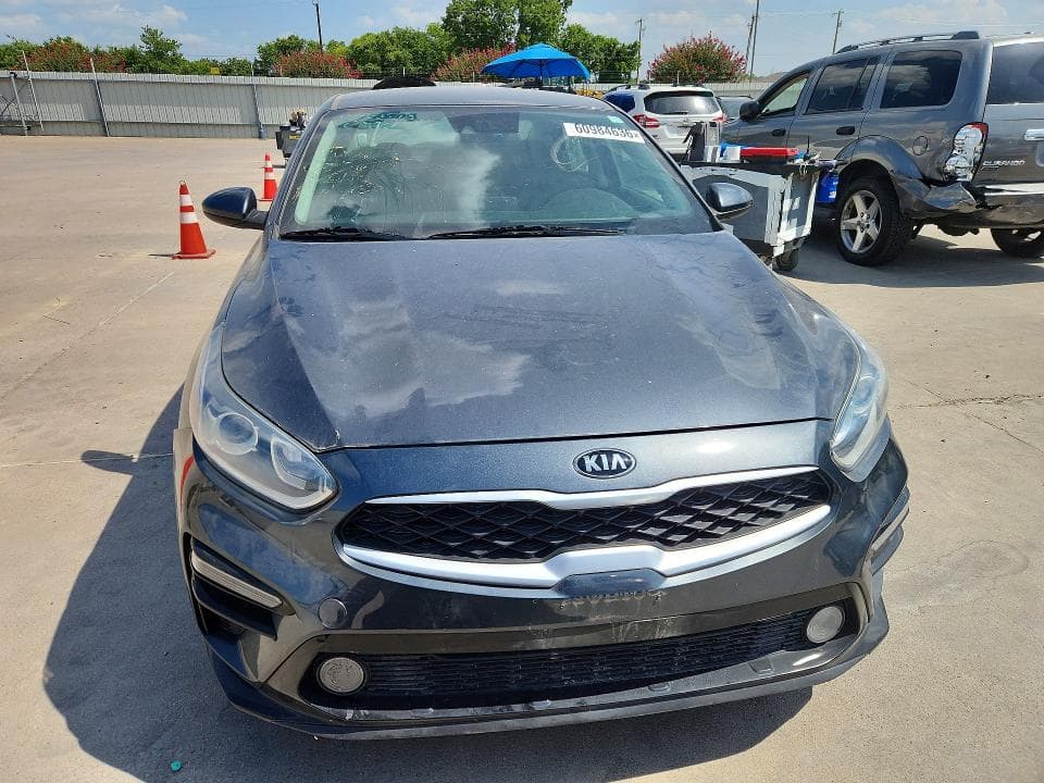 2019 KIA FORTE LXS 5