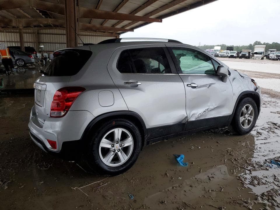 2020 CHEVROLET TRAX 1LT 3
