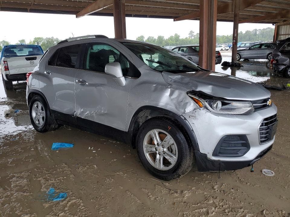 2020 CHEVROLET TRAX 1LT 4