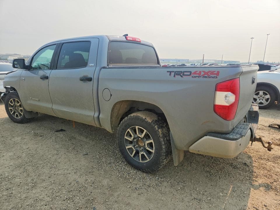 2020 TOYOTA TUNDRA SR5 2