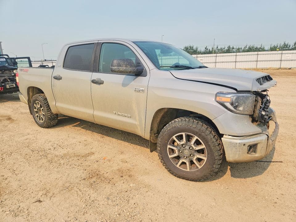 2020 TOYOTA TUNDRA SR5 4
