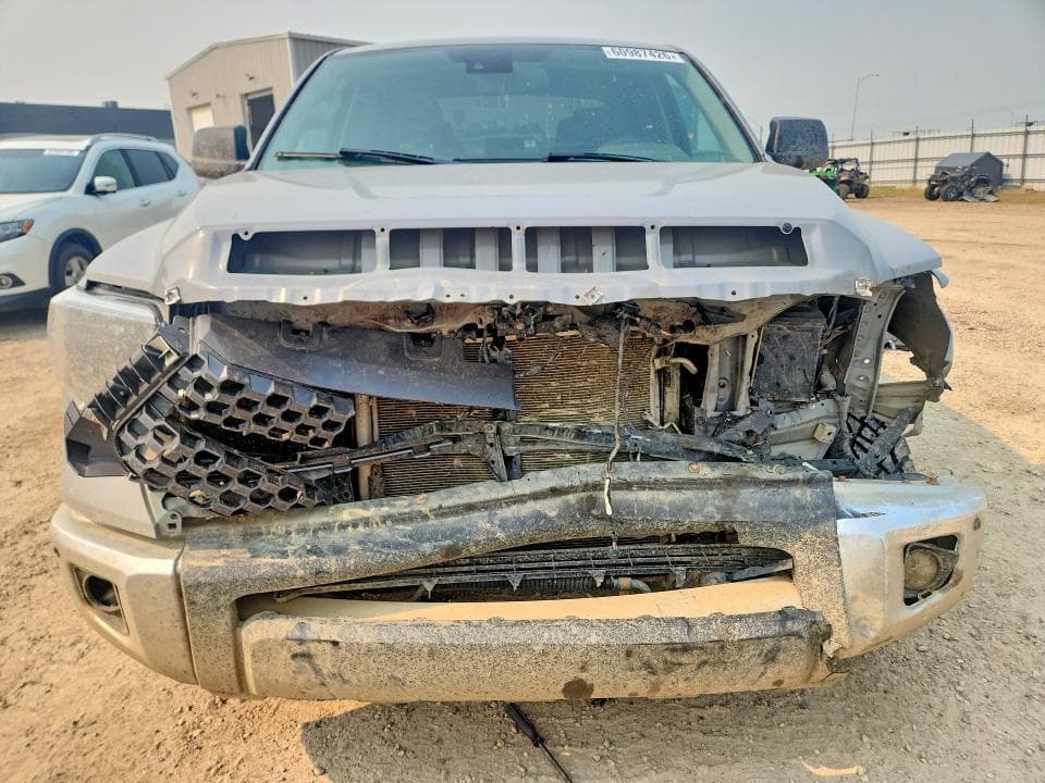 2020 TOYOTA TUNDRA SR5 5
