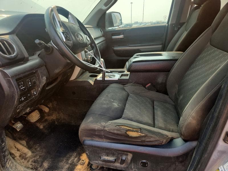 2020 TOYOTA TUNDRA SR5 7