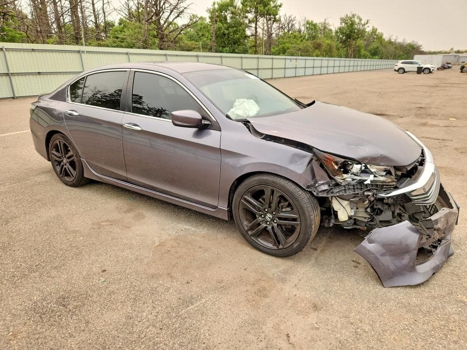 2017 HONDA ACCORD SPORT 4