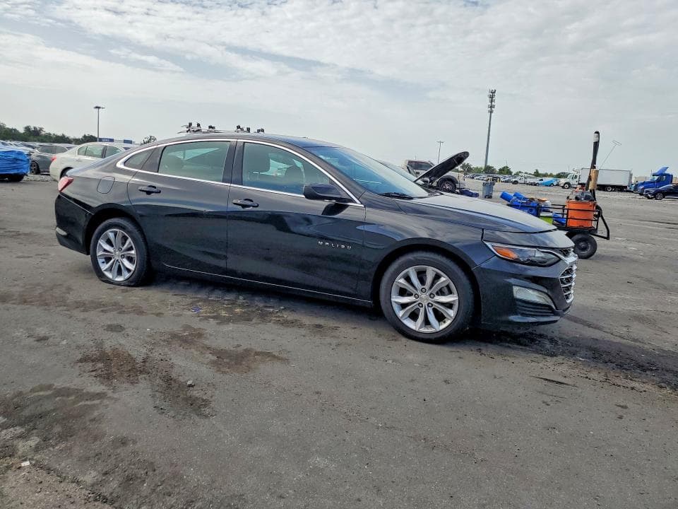2022 CHEVROLET MALIBU LT LT 4