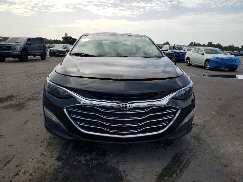 2022 CHEVROLET MALIBU LT LT 5
